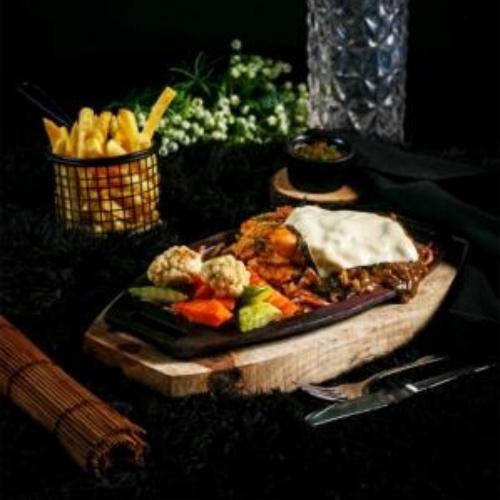 Grilled chicken Pepper Steak